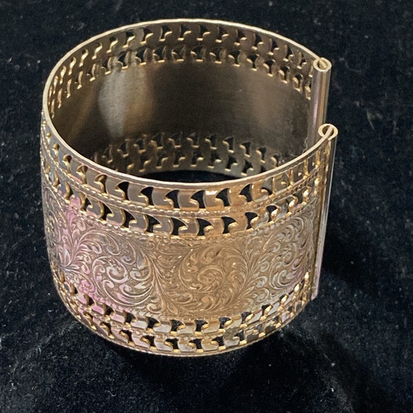 Vintage Gold Tone Cuff Etched Bracelet - Picture 2 of 11